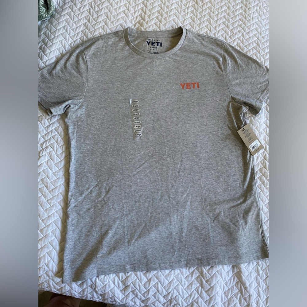Yeti Y shirt new with tags